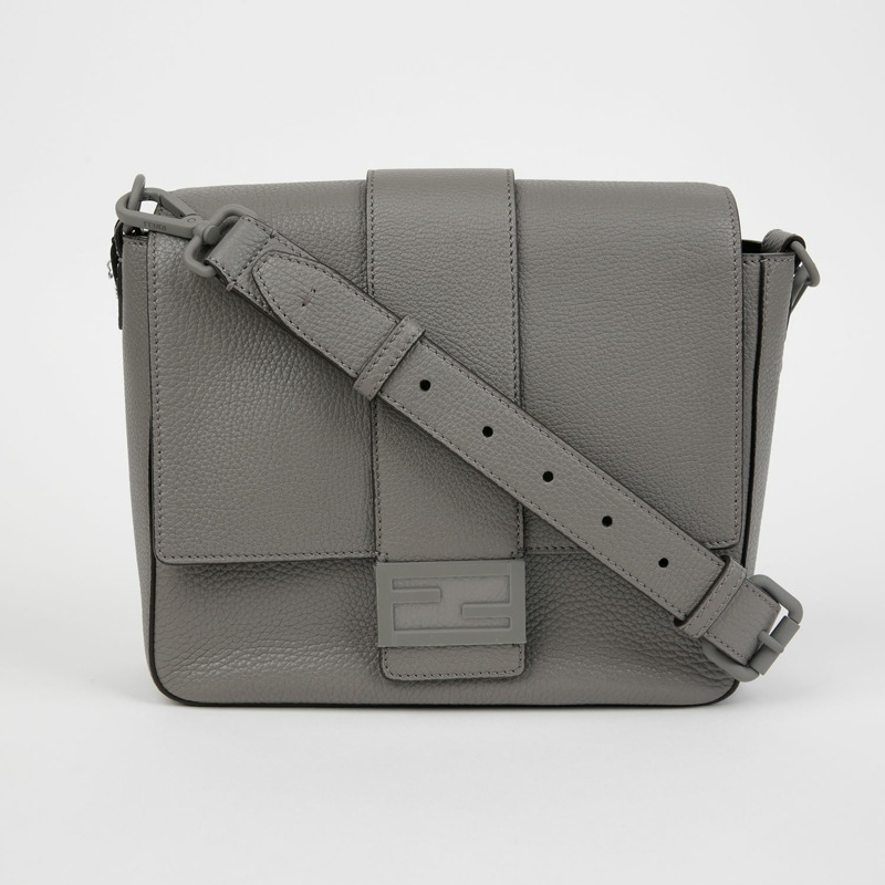 FENDI 7VA537 Baguette 中型肩斜背包-1