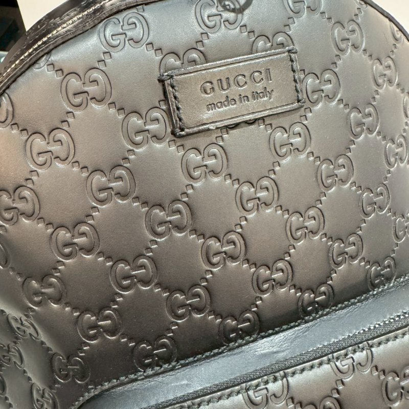 GUCCI 全皮壓紋 後背包/雙肩包 85成新-11