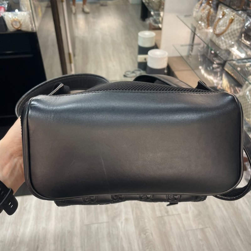 GUCCI 全皮壓紋 後背包/雙肩包 85成新-22