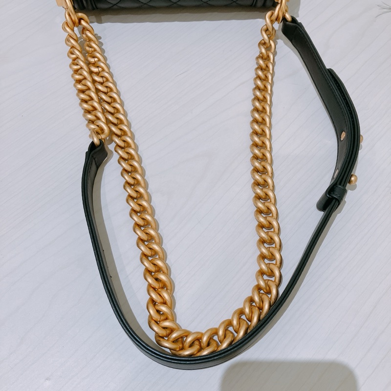 TK1841 Chanel 香奈兒經典小號小牛皮黑色金扣Boy 20 CM Calfskin Black X GHW-14