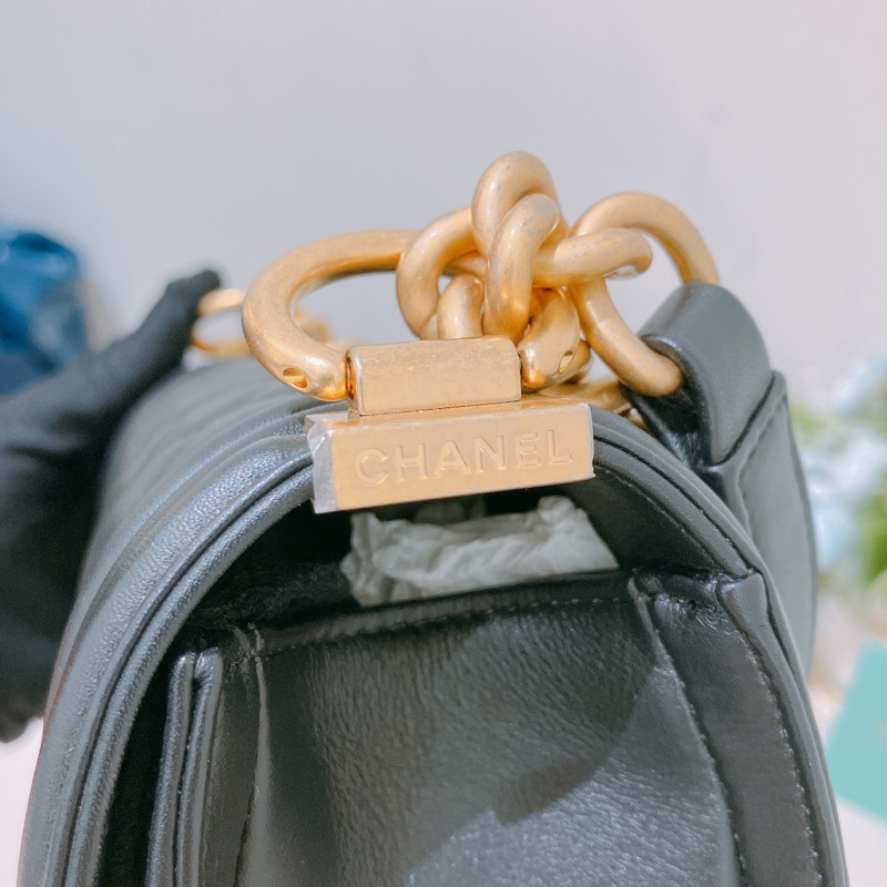 TK1841 Chanel 香奈兒經典小號小牛皮黑色金扣Boy 20 CM Calfskin Black X GHW-28