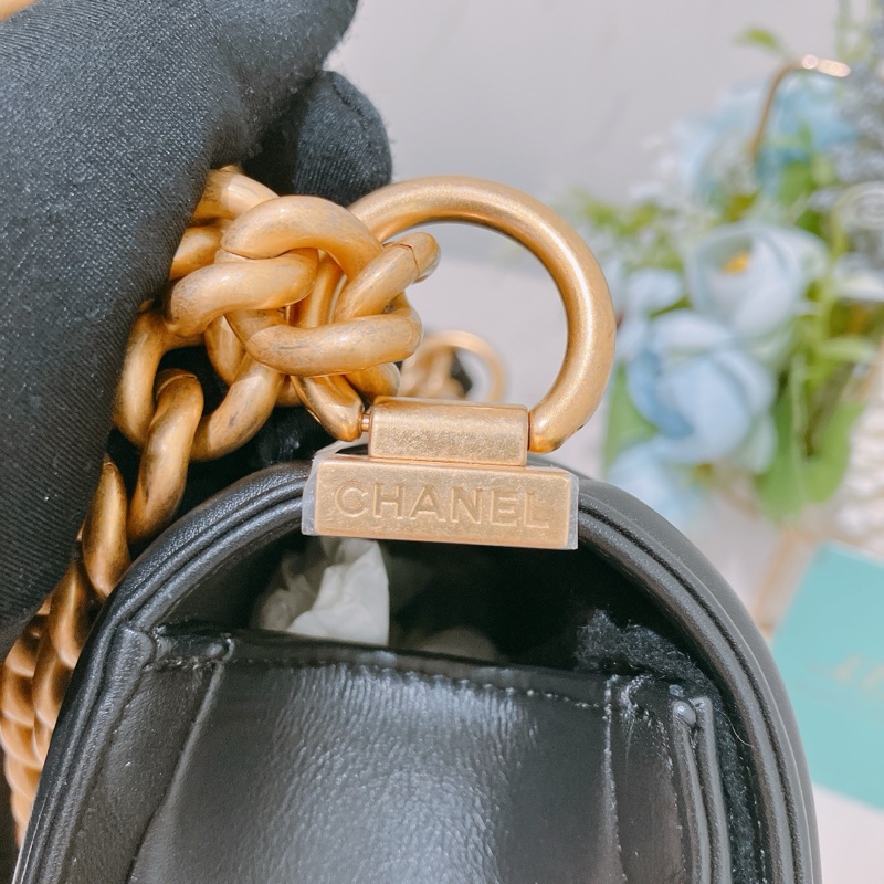 TK1841 Chanel 香奈兒經典小號小牛皮黑色金扣Boy 20 CM Calfskin Black X GHW-29