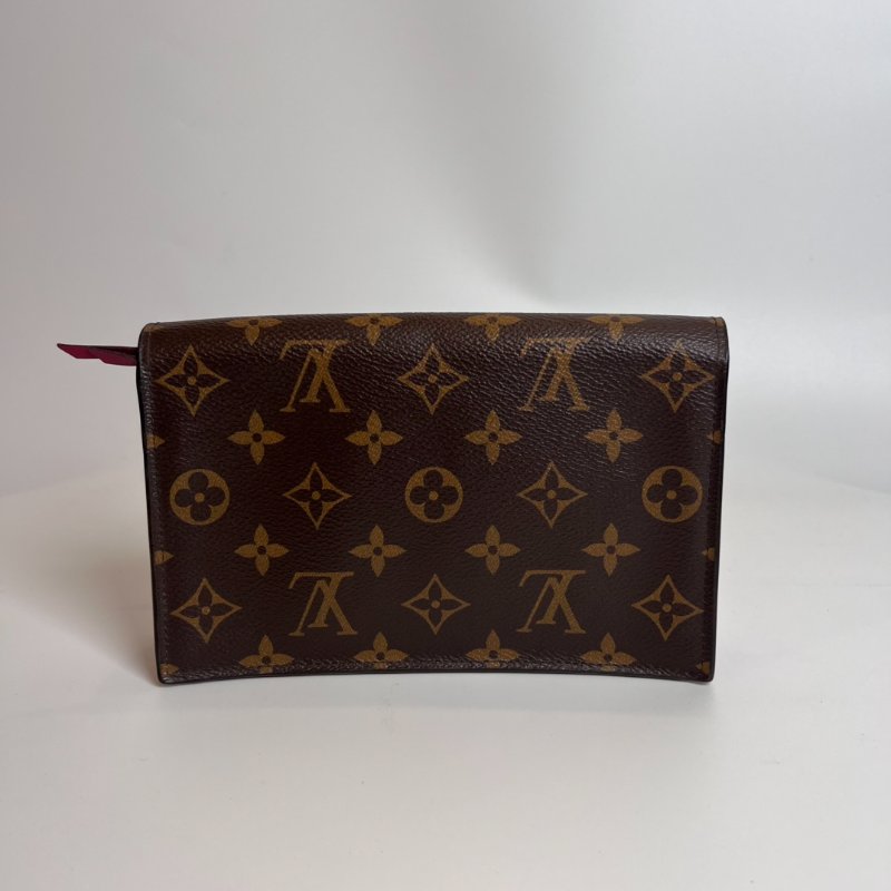 LV M69578 紅Flore金扣鍊帶斜背包WOC-1