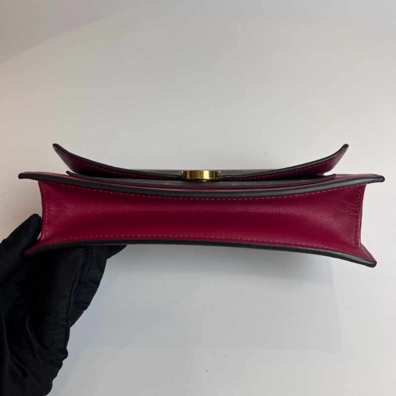 LV M69578 紅Flore金扣鍊帶斜背包WOC-4