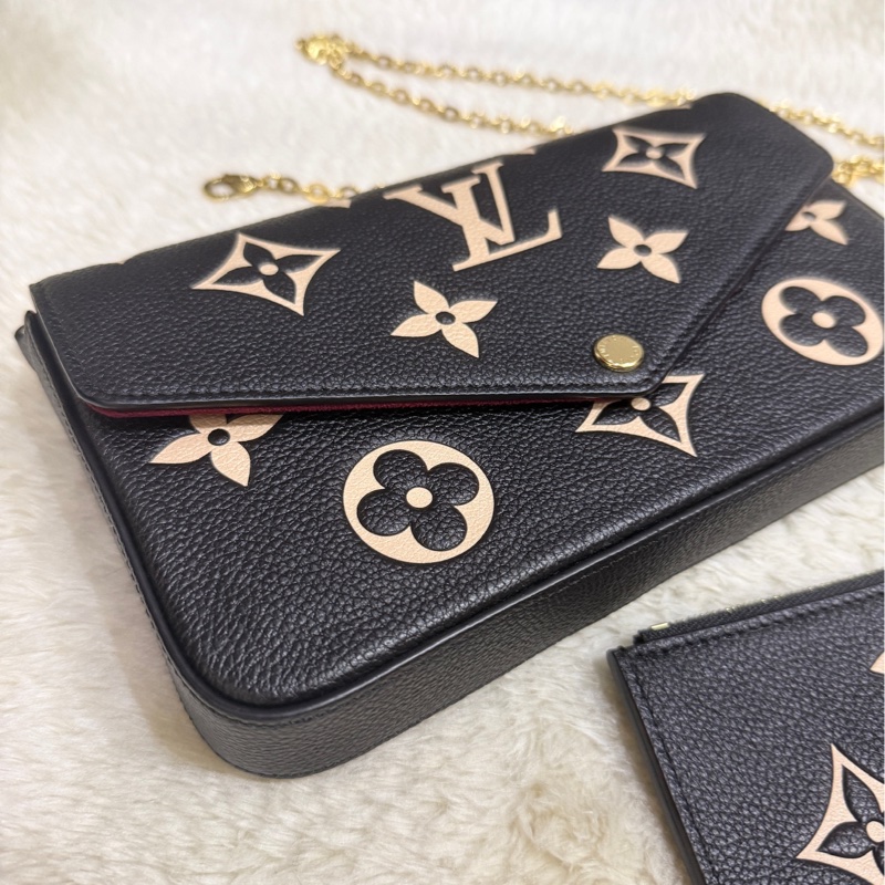 9新以上✨晶片款🎖️LV 黑色牛皮 斜背包 櫃上更貴的雙色牛皮款-13