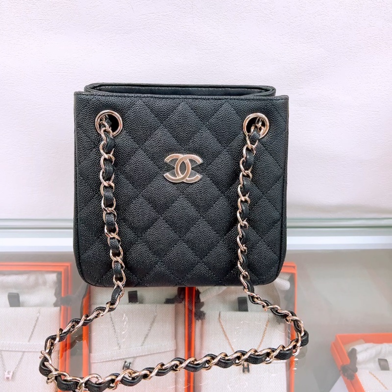 近新 Chanel tote 黑金牛皮 迷你托特包/鏈條包-1