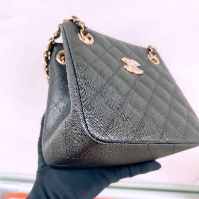 近新 Chanel tote 黑金牛皮 迷你托特包/鏈條包-3