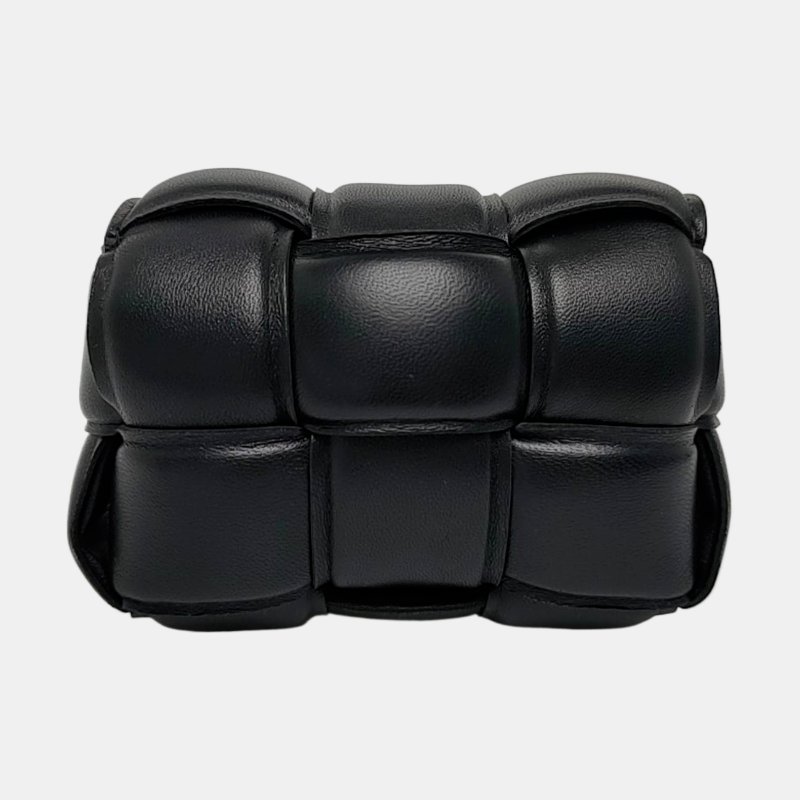 BOTTEGA VENETA Cassette 迷你黑色羊皮編織斜背包單肩包 金色五金-4