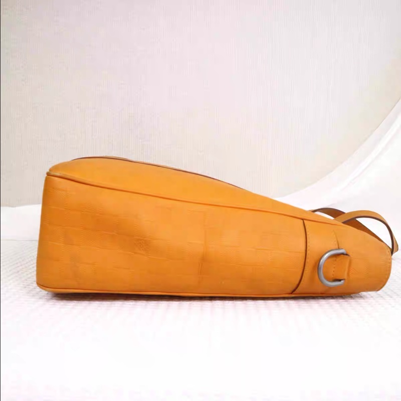 Louis Vuitton • Tadou 薑黃色棋盤格全皮公文包 附原廠肩帶-6
