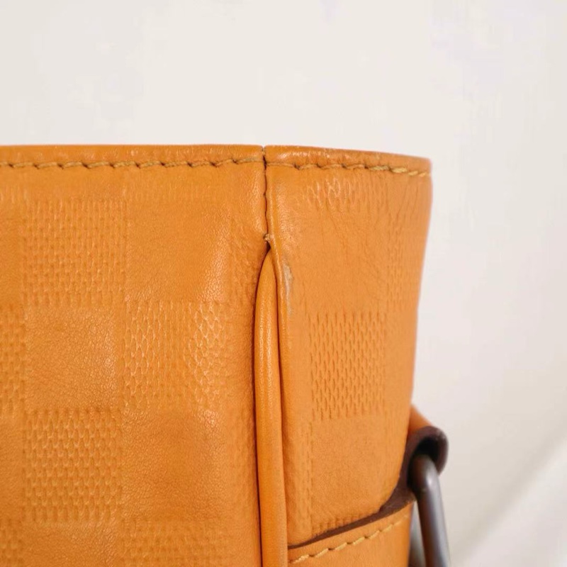 Louis Vuitton • Tadou 薑黃色棋盤格全皮公文包 附原廠肩帶-8