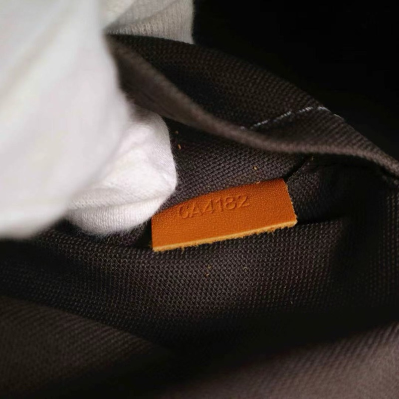 Louis Vuitton • Tadou 薑黃色棋盤格全皮公文包 附原廠肩帶-9