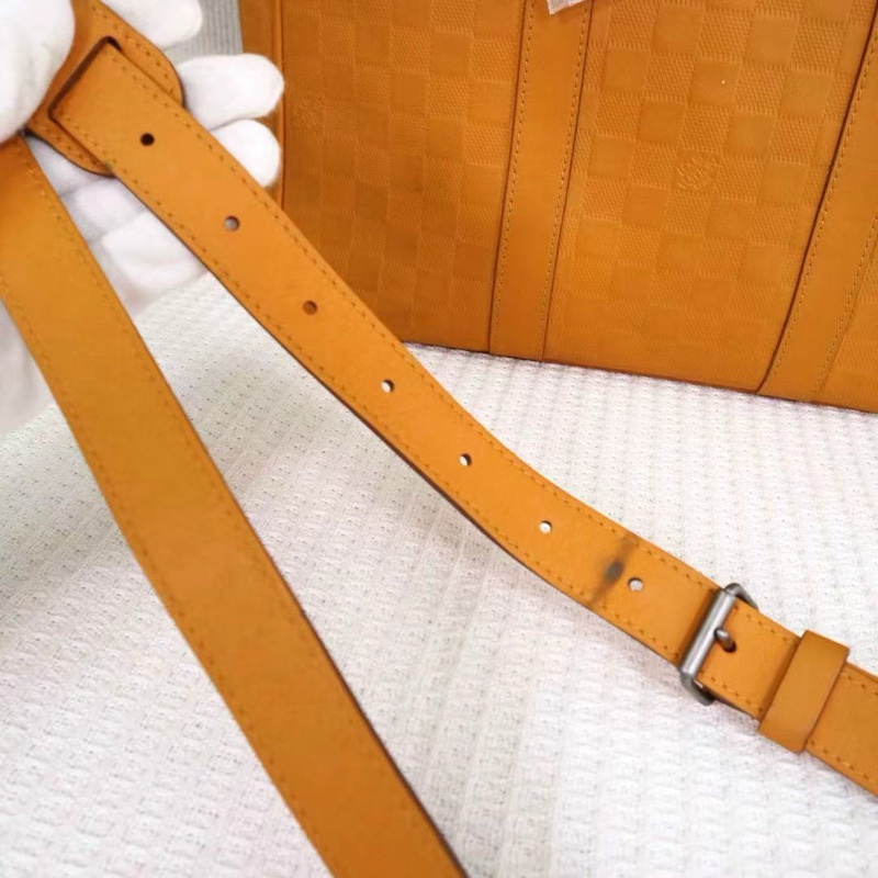 Louis Vuitton • Tadou 薑黃色棋盤格全皮公文包 附原廠肩帶-14