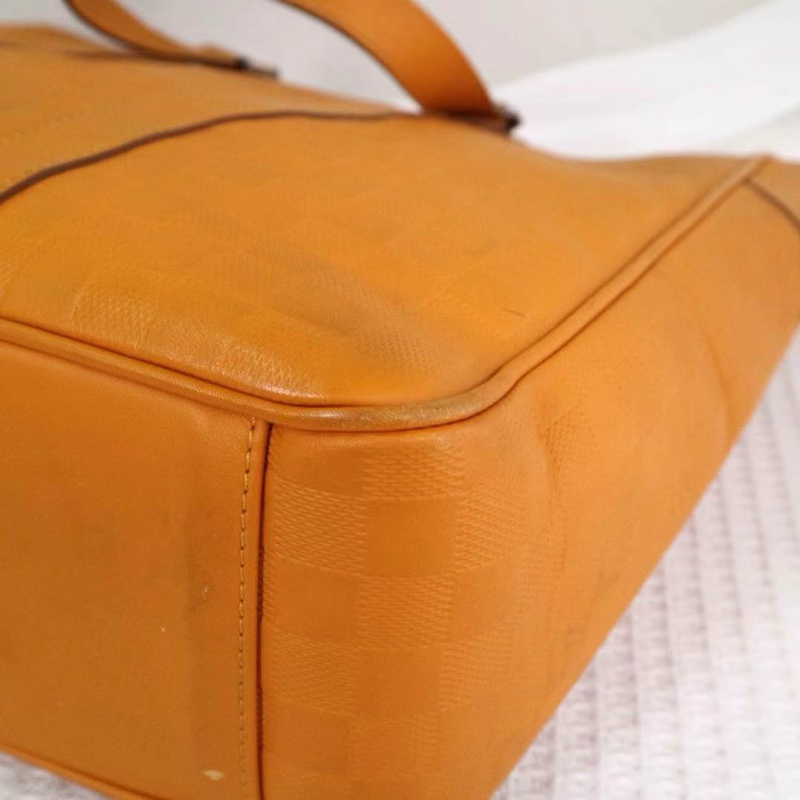 Louis Vuitton • Tadou 薑黃色棋盤格全皮公文包 附原廠肩帶-22