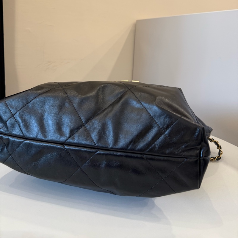 （全新甜價）chanel 22bag黑金小號晶片款-3
