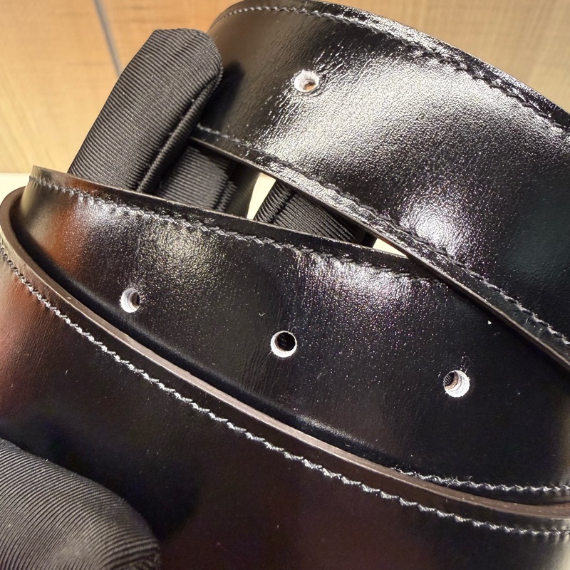 Hermes 全新(單皮帶)雙面皮帶 巧克力/黑 95-4