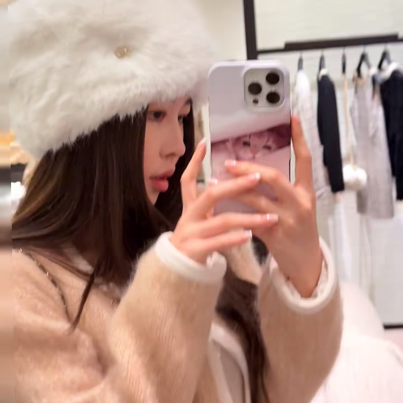 Chanel香奈兒25N滑雪系列毛毛帽子-1