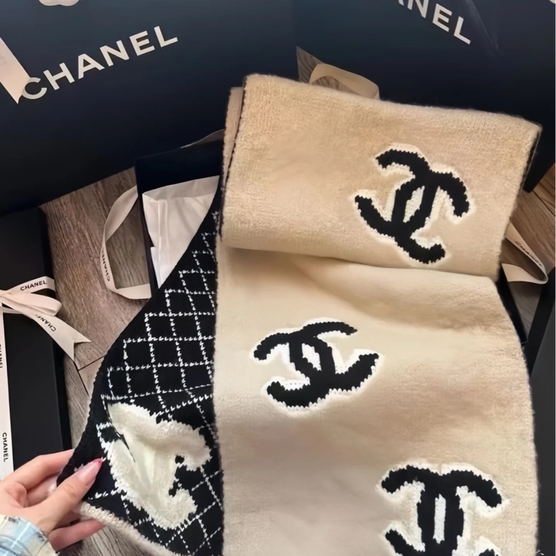 Chanel香奈兒經典大爆款雙面圍巾-0