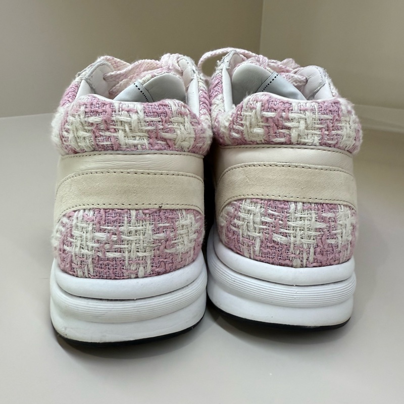 CHANEL 粉色格紋毛呢球鞋 40號-6