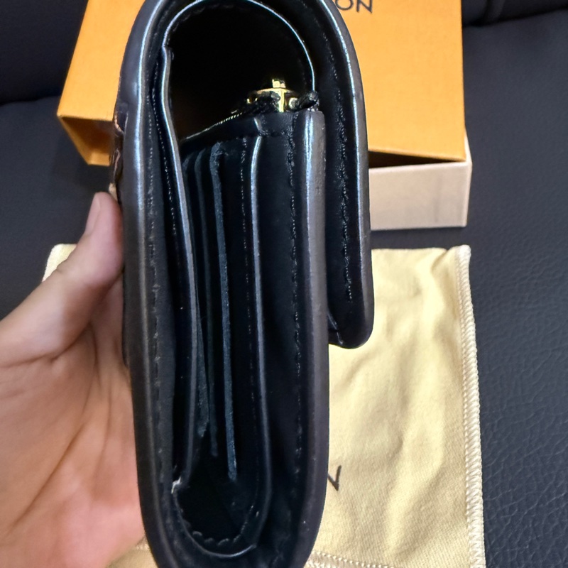 LV 達芙妮 短夾 專櫃36500 ⚠️現省2萬-8