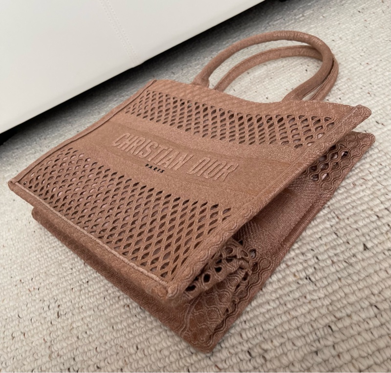 DIOR BOOK TOTE 拉菲草托特包✨度假風手提包 刺繡棉布經典款-8