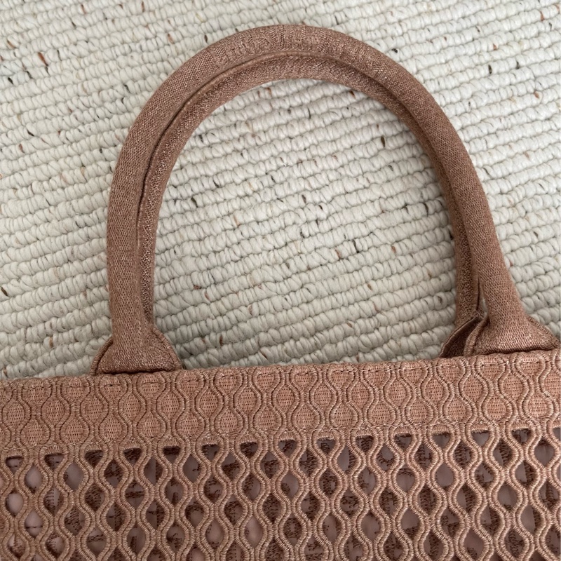 DIOR BOOK TOTE 拉菲草托特包✨度假風手提包 刺繡棉布經典款-9