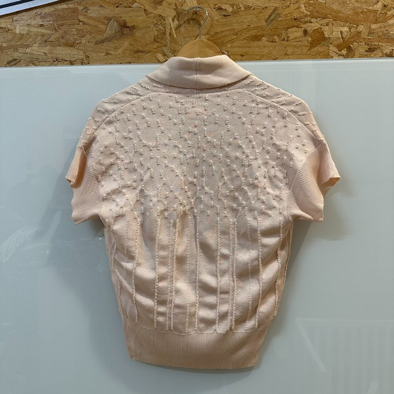 【美收精品】CHANEL 寶寶粉色珍珠短袖外套 4-144【隔月月中將轉賣至日本 上架期限30天】-1