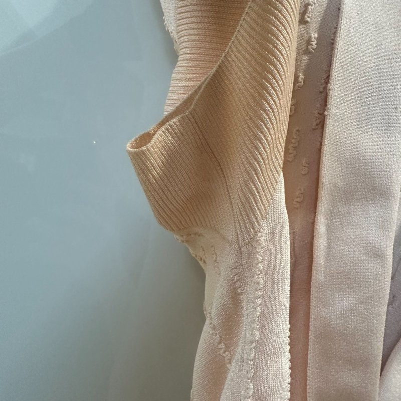 【美收精品】CHANEL 寶寶粉色珍珠短袖外套 4-144【隔月月中將轉賣至日本 上架期限30天】-2