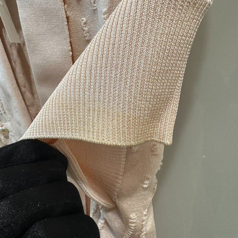 【美收精品】CHANEL 寶寶粉色珍珠短袖外套 4-144【隔月月中將轉賣至日本 上架期限30天】-8