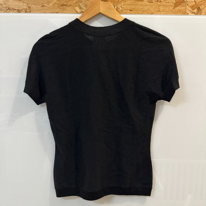 【美收精品】CHANEL 黑色刺繡短袖 4-145【隔月月中將轉賣至日本 上架期限30天】-1