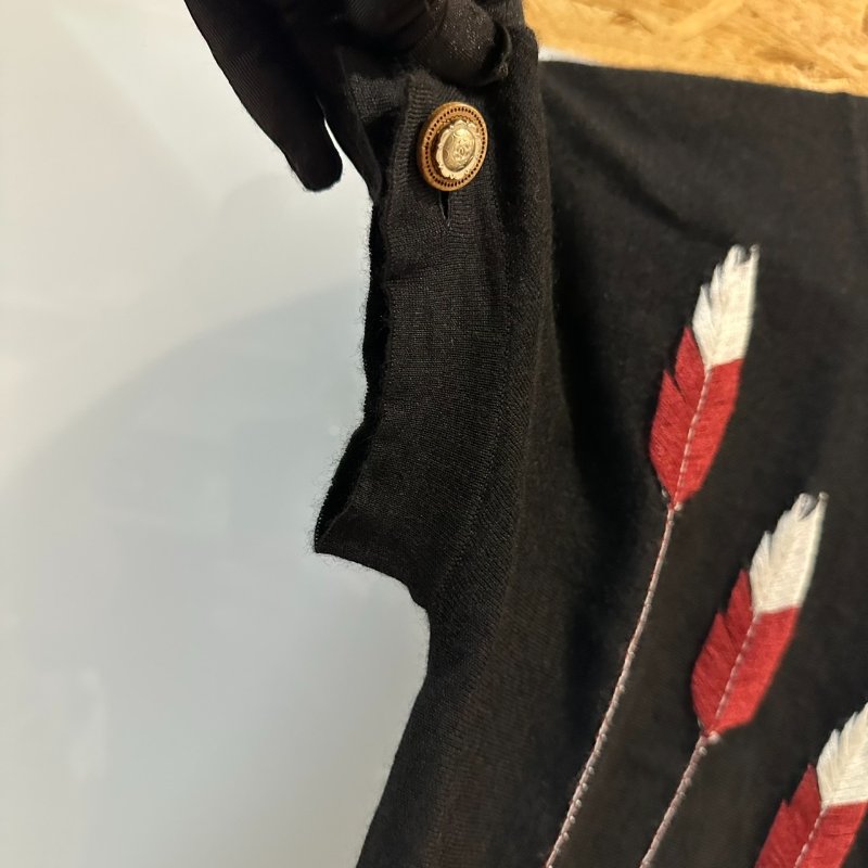 【美收精品】CHANEL 黑色刺繡短袖 4-145【隔月月中將轉賣至日本 上架期限30天】-2