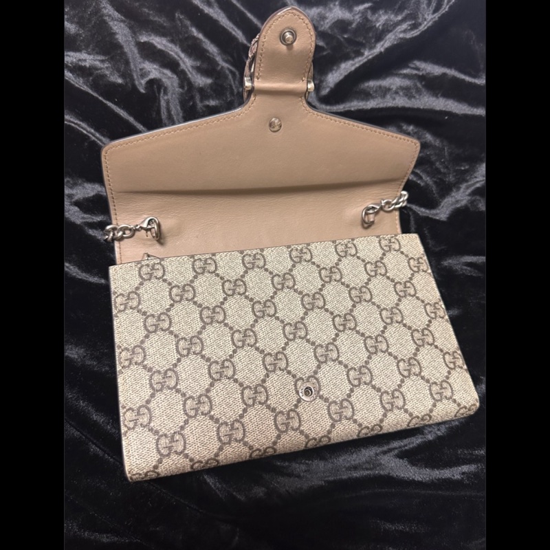 Gucci 酒神虎頭釦 WOC 老花帆布包-3