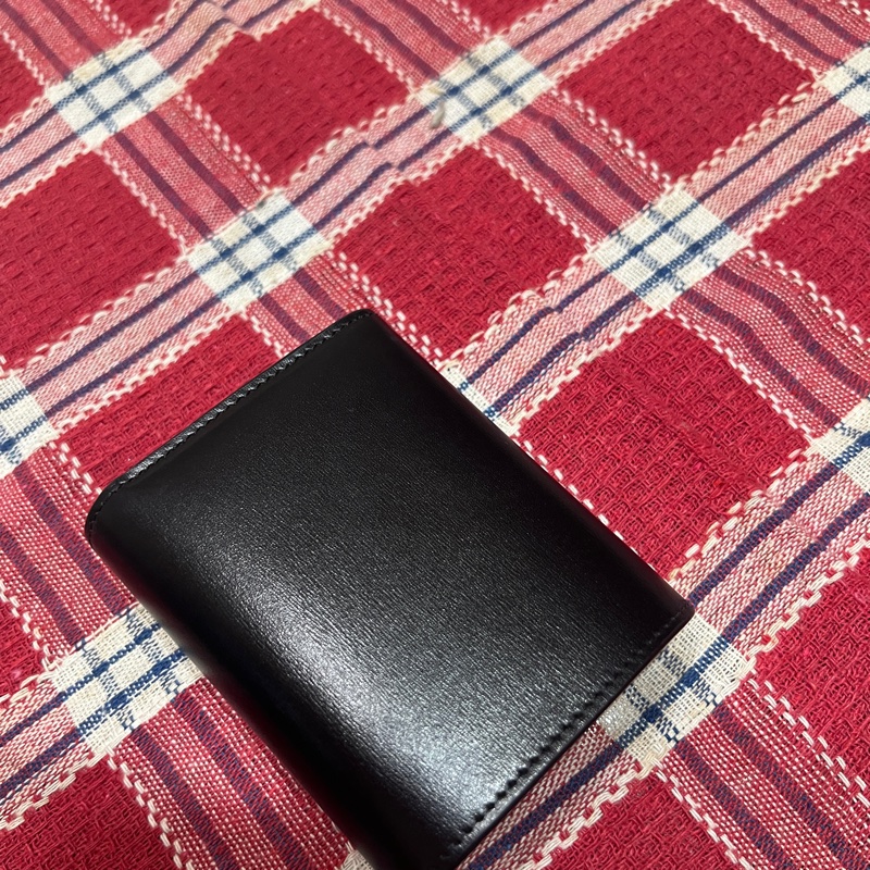 Celine TRIOMPHE亮澤牛皮革小號翻蓋錢包-3