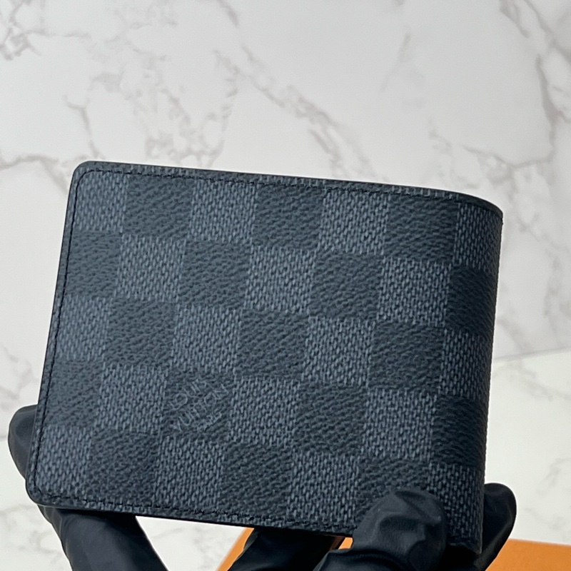 💗香緹國際精品💗 LV 黑棋盤格 短夾 極新未使用過-3