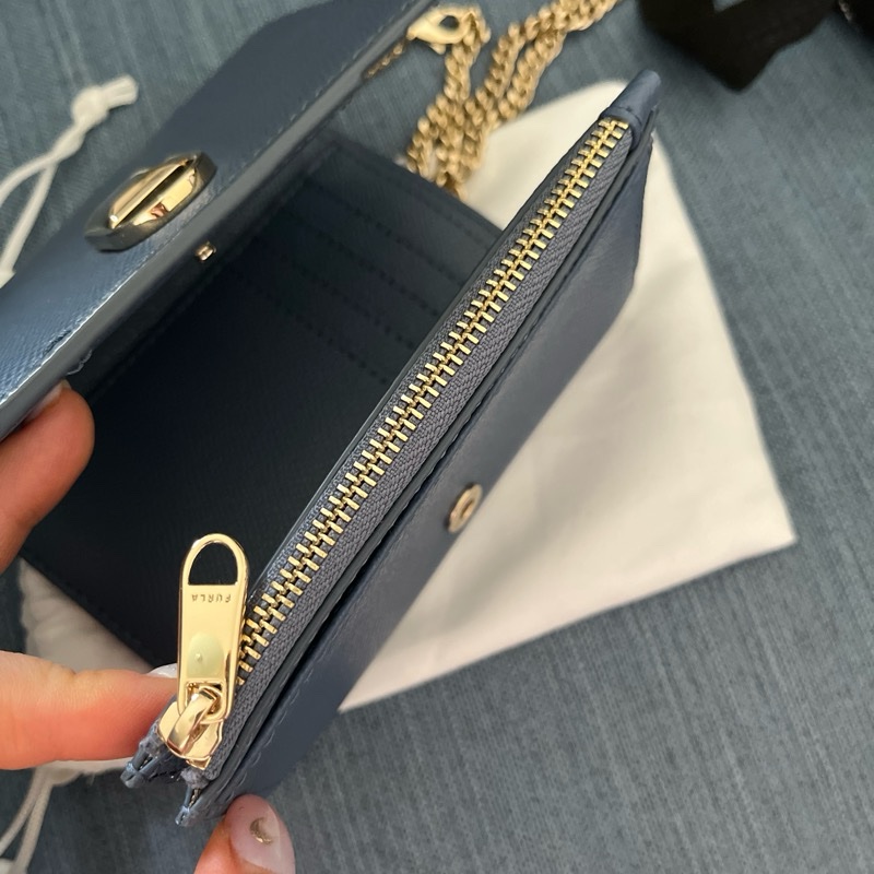 FURLA 霧藍色鏈條中夾-10