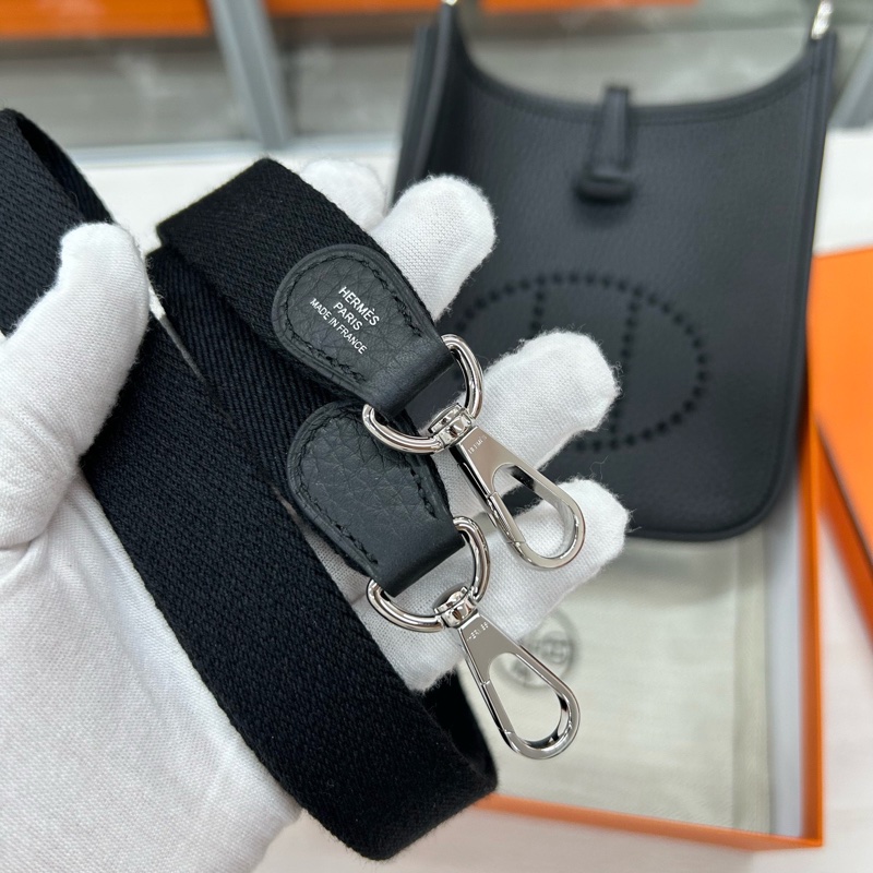 Hermes 黑銀mini Evelyne W刻 附件肩帶、塵袋、盒-5