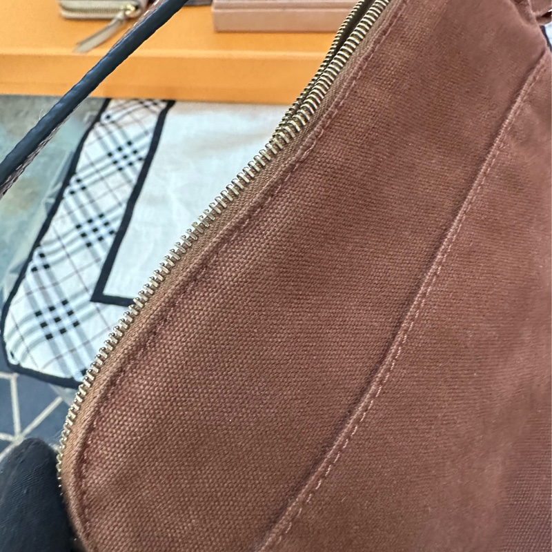 HERMES 棕色化妝包 斜背包-25