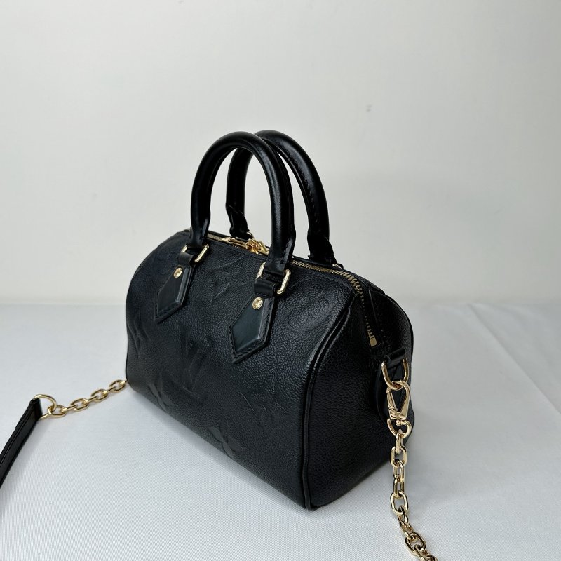LV 全皮革黑壓紋Speedy 20-4