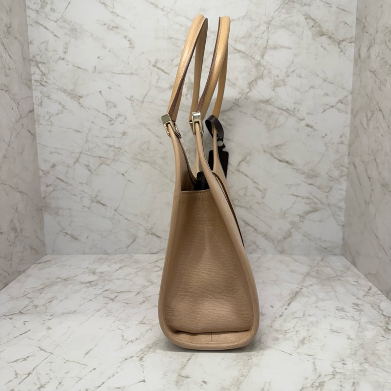 GUCCI 粉膚色賈姬包-3