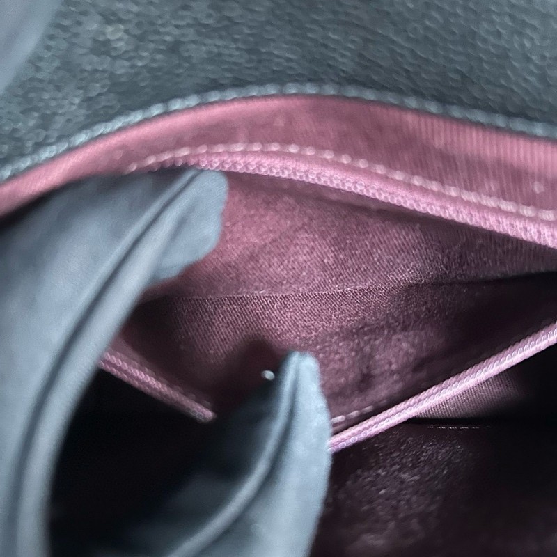 Chanel business affinity bag-18