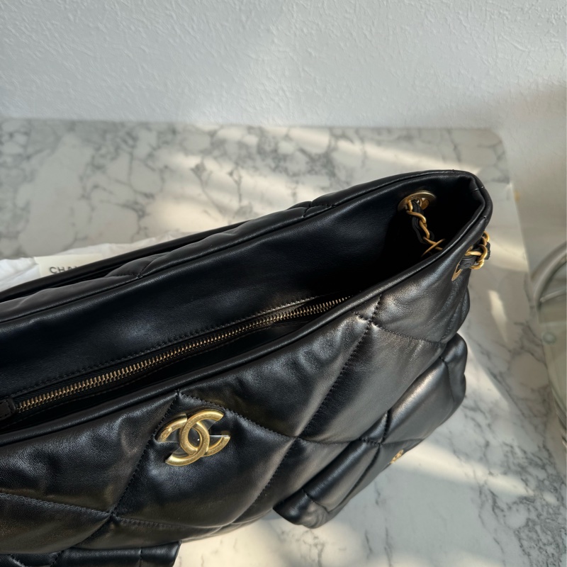 chanel黑色羊皮前雙口袋鏈肩背包-2