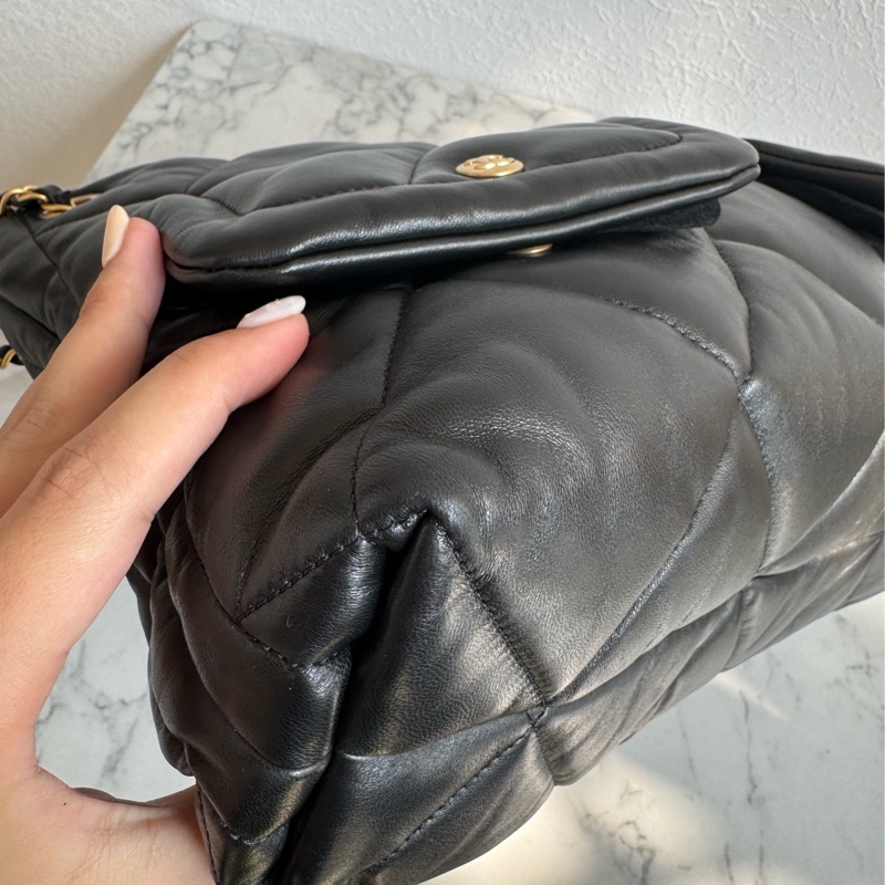 chanel黑色羊皮前雙口袋鏈肩背包-11