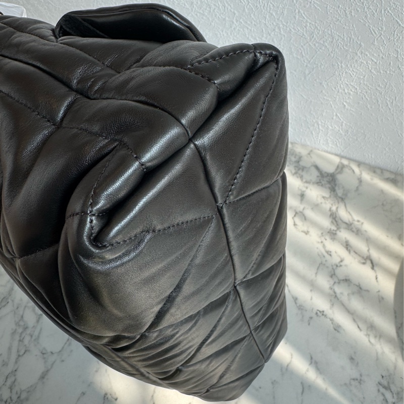 chanel黑色羊皮前雙口袋鏈肩背包-19