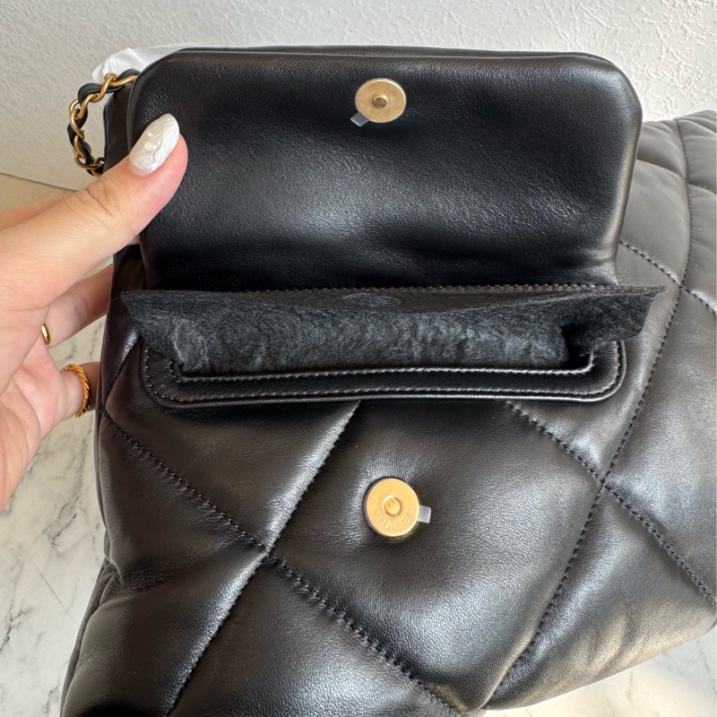 chanel黑色羊皮前雙口袋鏈肩背包-20