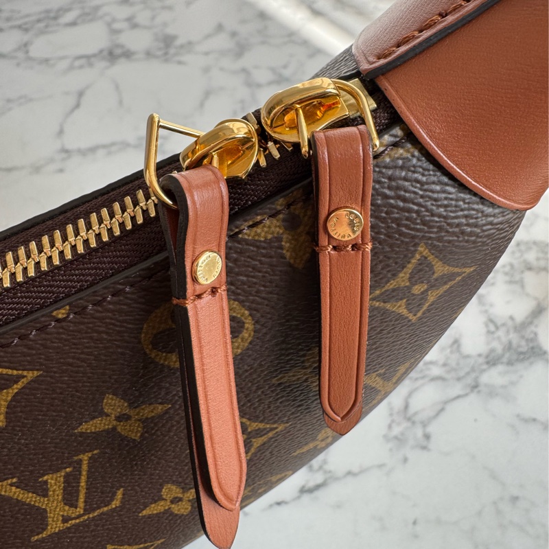 LV M46311花紋loop hobo-30