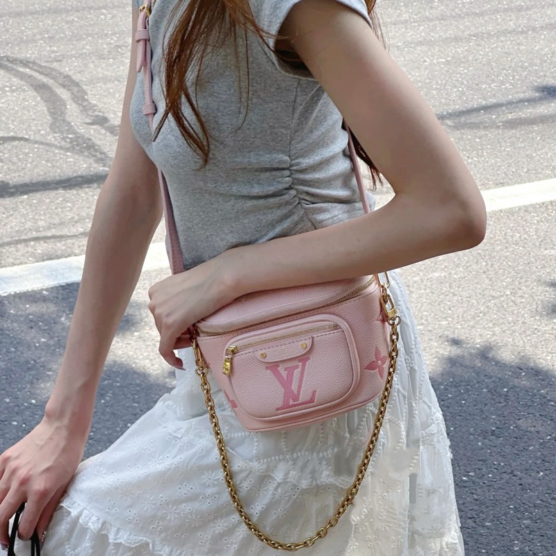 LV限定款漸變櫻花粉mini bumbag牛皮迷你腰包-1