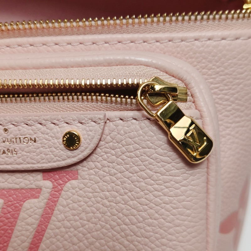 LV限定款漸變櫻花粉mini bumbag牛皮迷你腰包-12