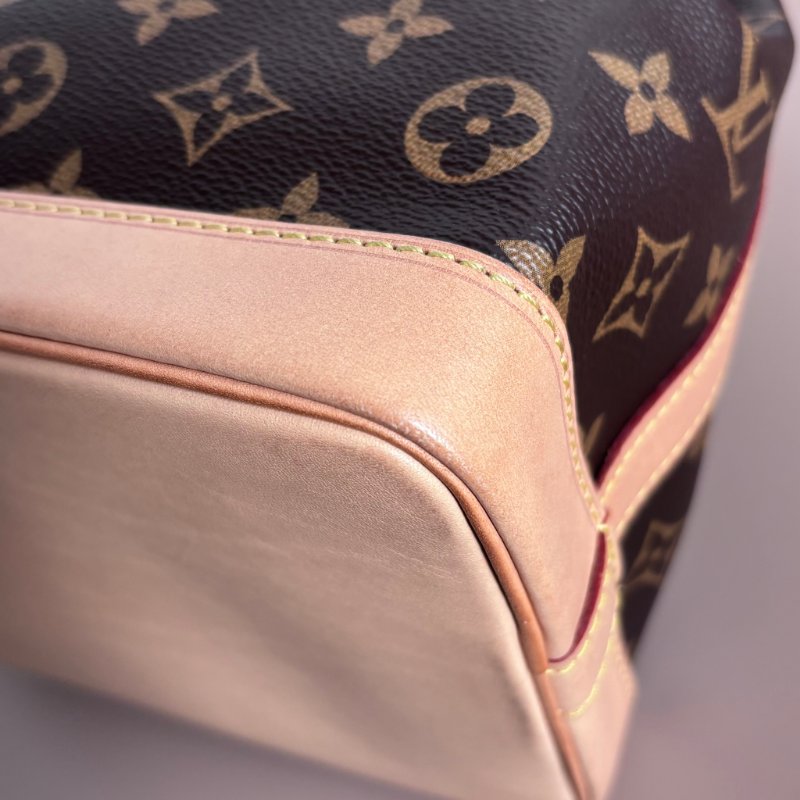 ::LOUIS VUITTON:: LV M46983 Noé BB 經典花紋水桶包 手提肩背斜背包-7