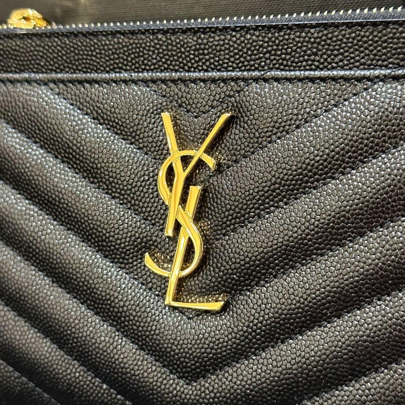 YSL SAINT LAURENT MONOGRAM 荔枝牛皮 手拿包 義大利製 636312-7