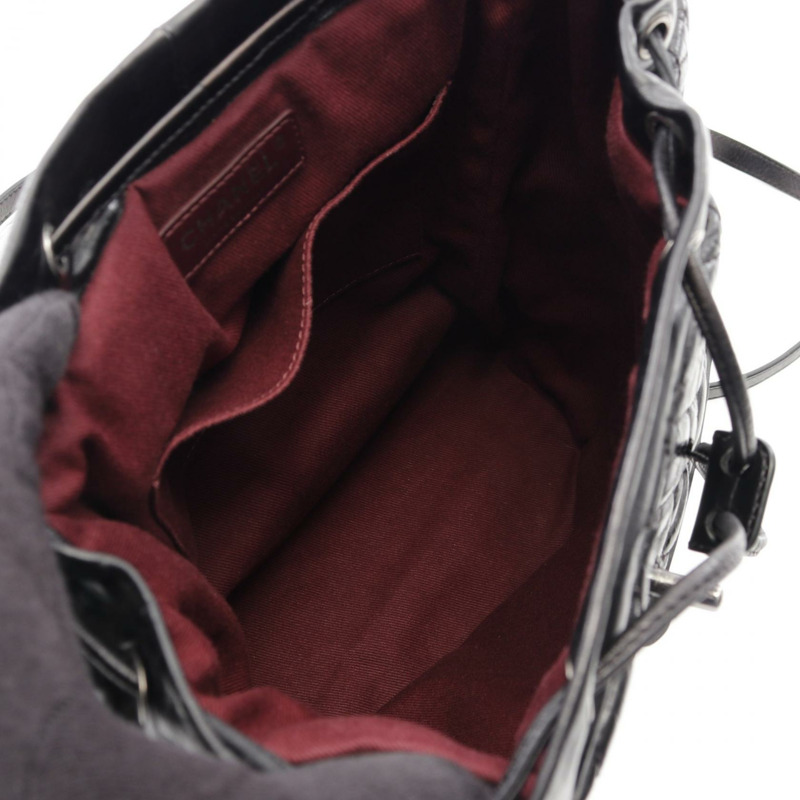 CHANEL CC Logo Matelasse 抽繩背包 包 皮革 黑色 二手 女款-2