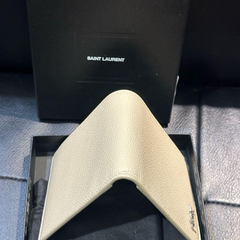 SAINT LAURENT YSL 小牛皮 荔枝紋 短夾 義大利製 現貨 原價18400-5